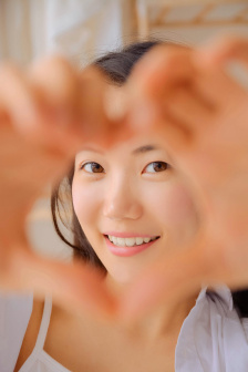 偷拍女厕厕露p撒尿八个少